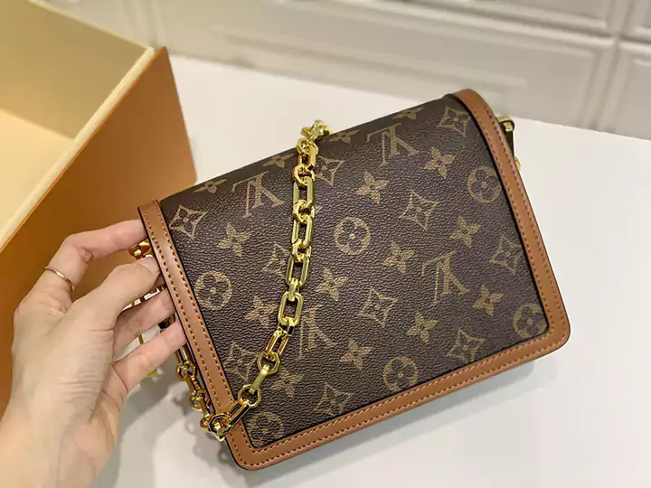 LV バッグ