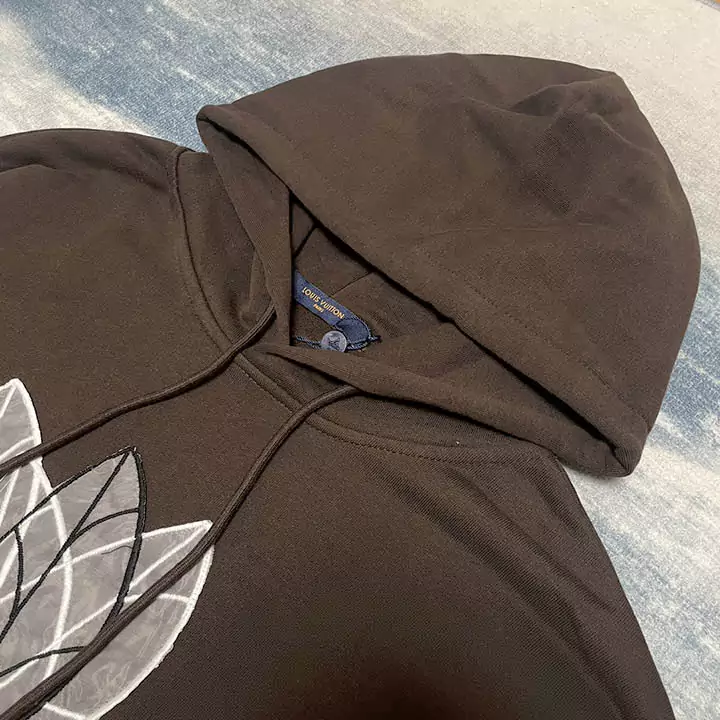 LOUIS VUITTON 服 パーカー