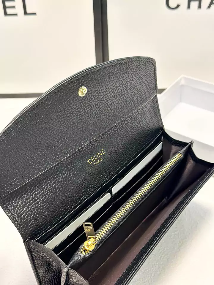 CELINE 長い財布 高級