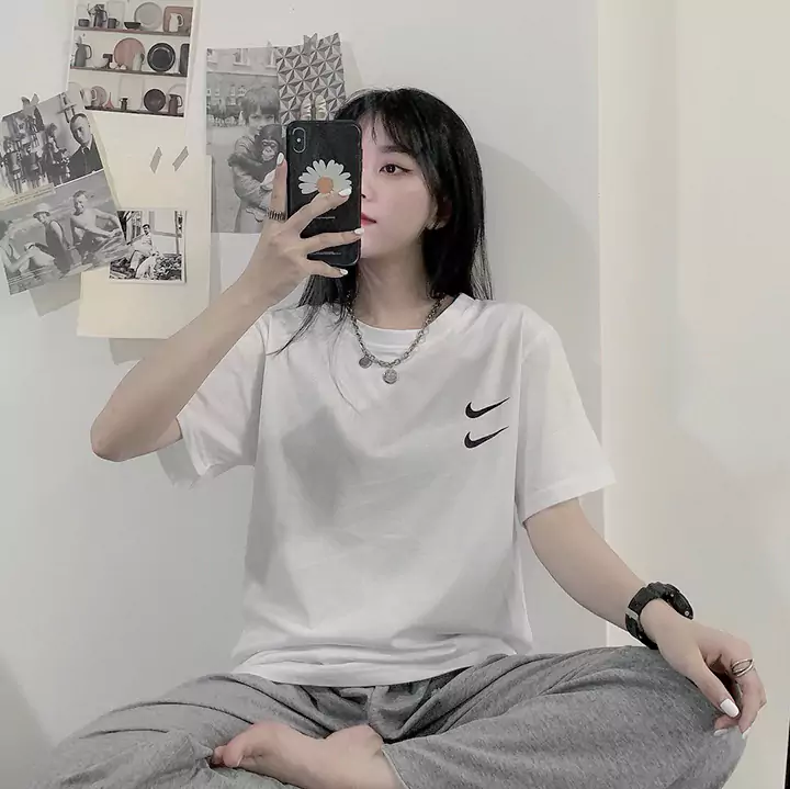 nike服 両面マーク