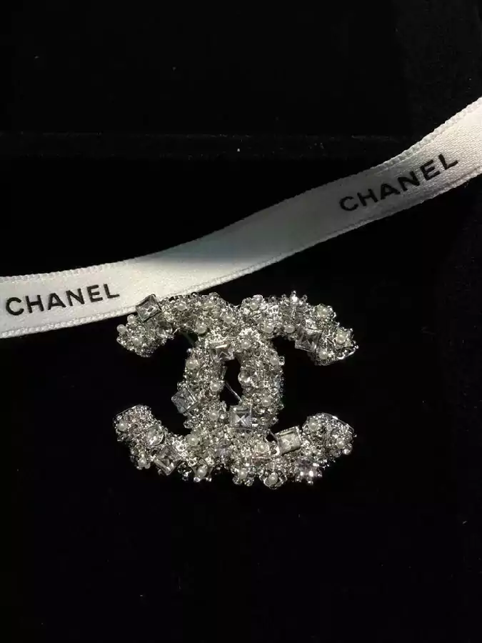 CHANEL アクセサリー ブローチ