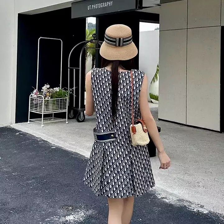 ディオールワンピース スーパー