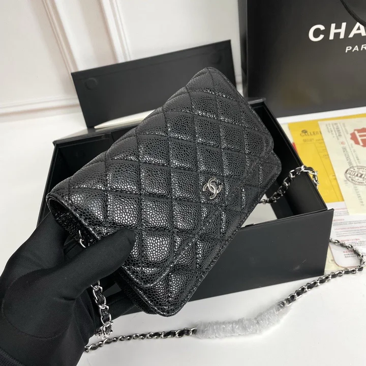 Chanel バッグ