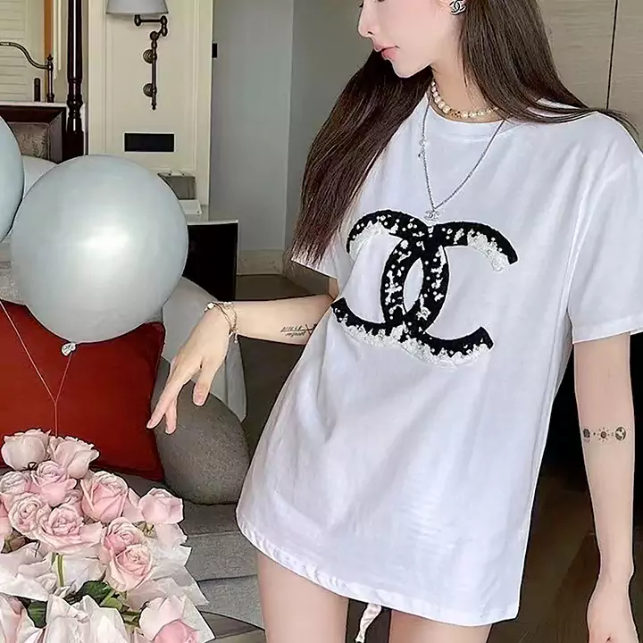 シャネル Tシャツ ボックスログ