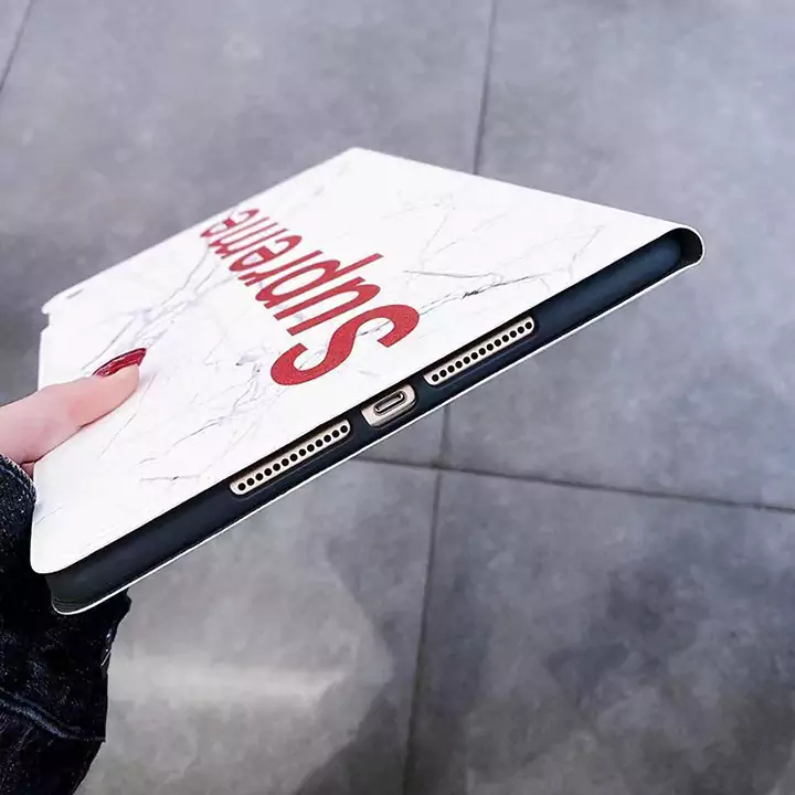 Supreme アイパッド保護ケース