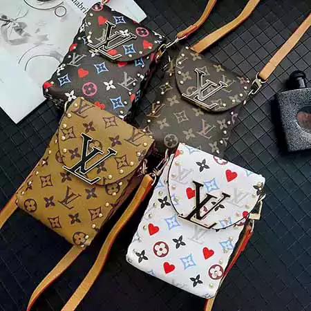 LV ポーチ 財布