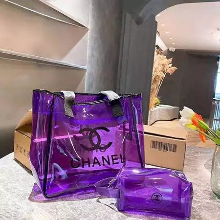 Chanel バッグ 透明