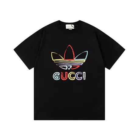 GUCCI ADIDAS コラボ 服