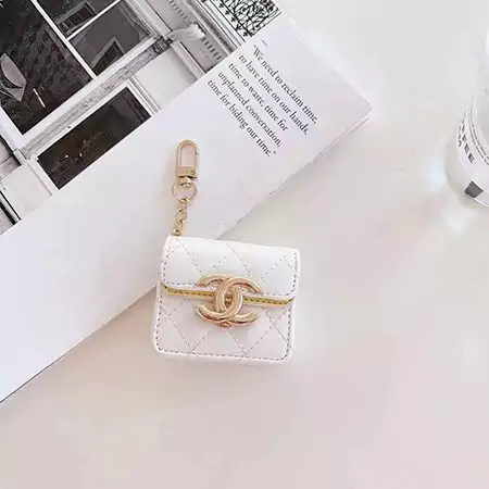 Chanel イヤホンケース ミニバッグ