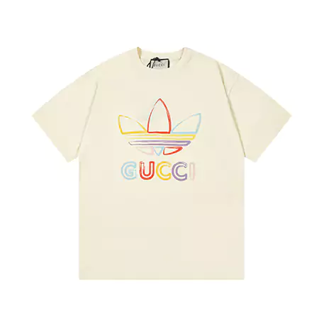 GUCCI ADIDAS コラボ 服