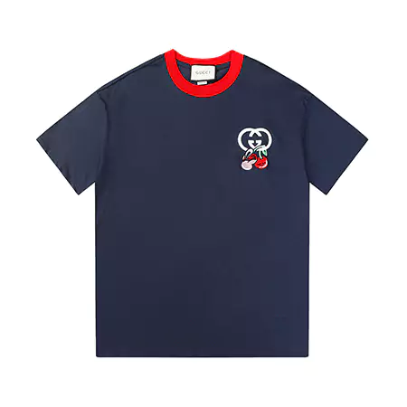 グッチ 服 かわいい