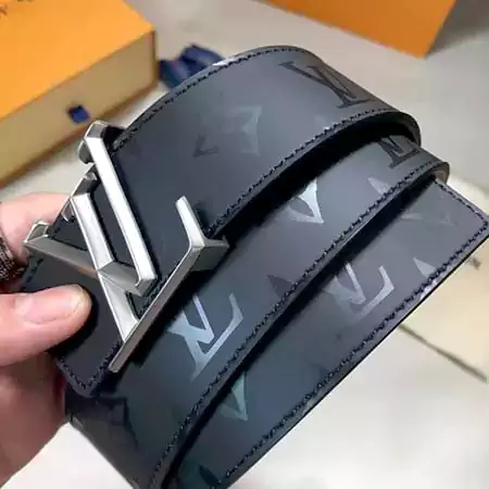 LV ベルト