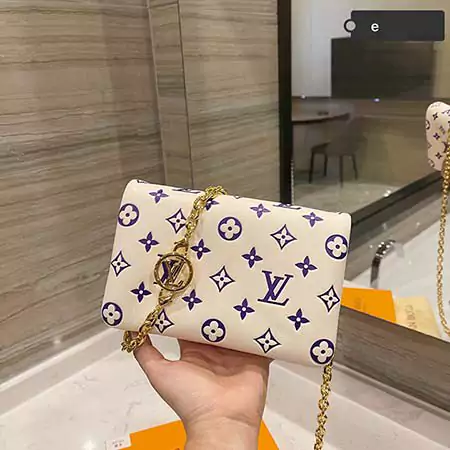 LV ショルダー 財布