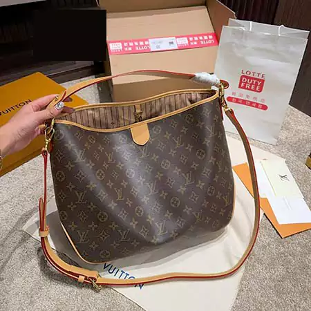 LV ハンドバッグ おしゃれ