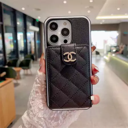 chanel アイフォン16/16plusケース カード収納