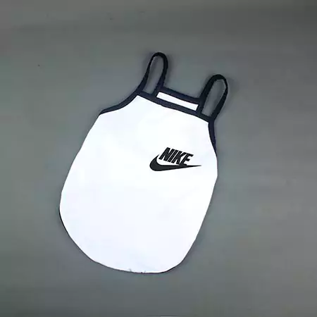 Nike 犬服