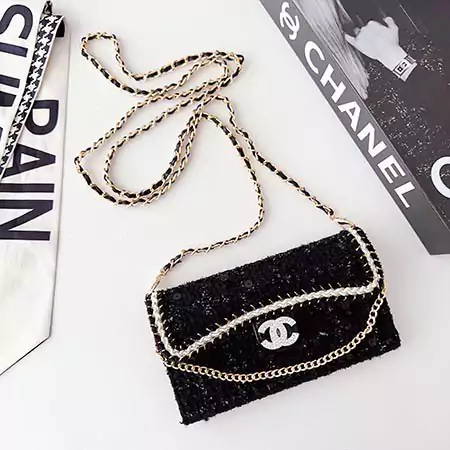 CHANEL バッグ型 iphone16ケース