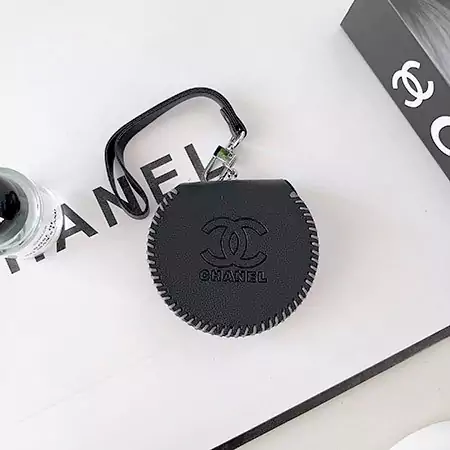 Chanel イヤホンケース セレブ風