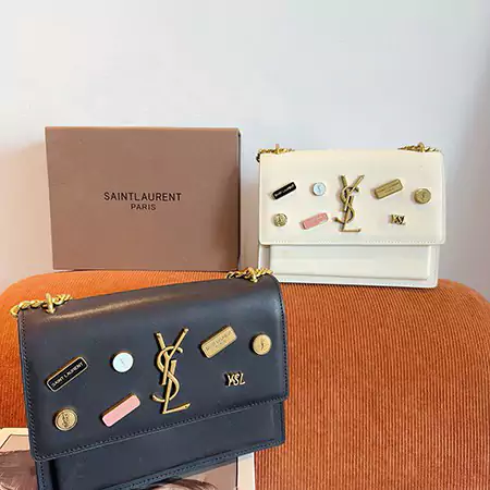 イヴサンローラン YSL ウォレット