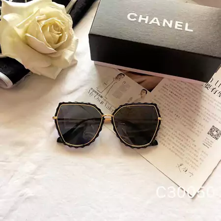 Chanel サングラス