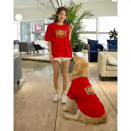 Gucci 犬のｔシャツ お飼い主と一緒