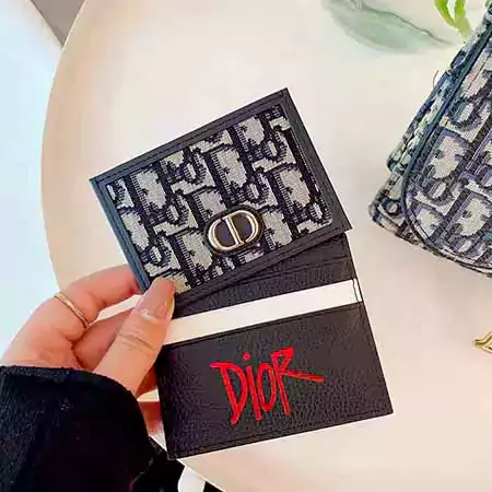 Dior カードケース 薄型