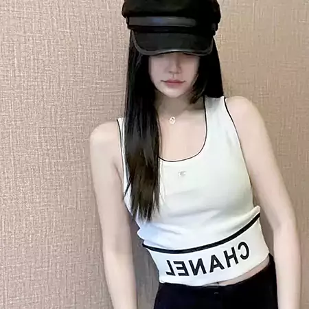 CHANEL 服 ニットベスト
