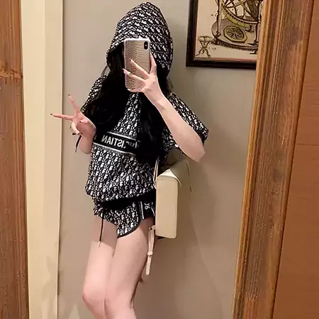 DIOR 服 フード付きのシャツ