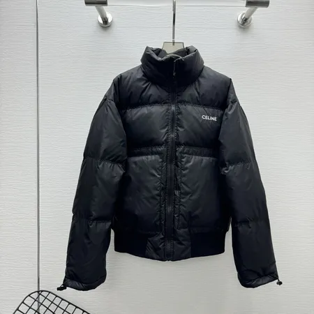 セリーヌ CELINE ダウンジャケット 偽物N級品 激安