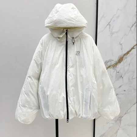ロエベ LOEWE ダウン ジャケット スーパーピーN級品激安