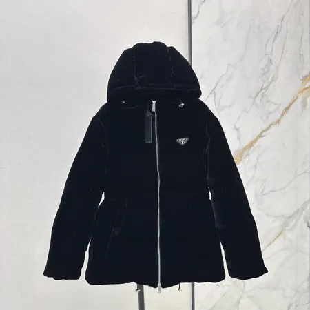プラダ PRADA ダウン ジャケット 偽物激安通販