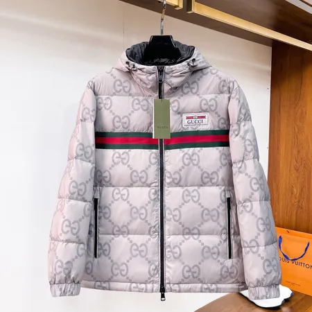 グッチ GUCCI ダウンジャケット 偽物 スーパーコピー