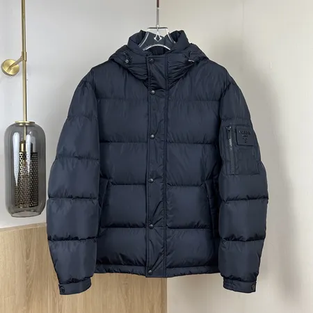 PRADA プラダ ダウンジャケット 激安 偽物 - スーパーコピー おすすめ