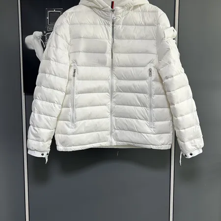 モンクレール moncler ダウン ジャケット スーパーコピーN級品激安