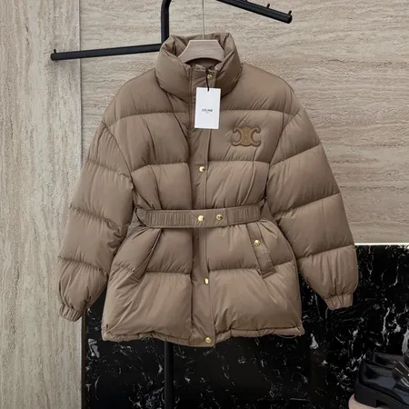 セリーヌ CELINE ダウンジャケット スーパーピーN級品激安