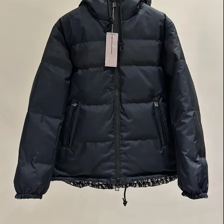 ディオール Dior ダウンジャケット 偽物N級品激安