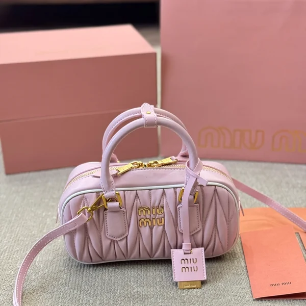 ミュウミュウ ショルダーバッグ コピー MIU MIU ハンドバッグ 偽物N級品通販