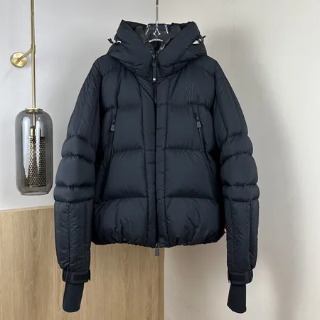 モンクレール moncler ダウン ジャケット 偽物全品送料無料