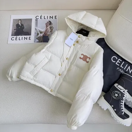セリーヌ CELINE ダウンジャケット 偽物N級品 激安