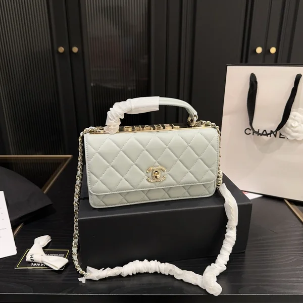 シャネルカバン コピー chanel ショルダーバッグ ブランド偽物N級品