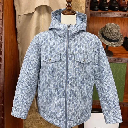 グッチ 偽物 ダウンジャケット GUCCI スーパーコピー 激安通販