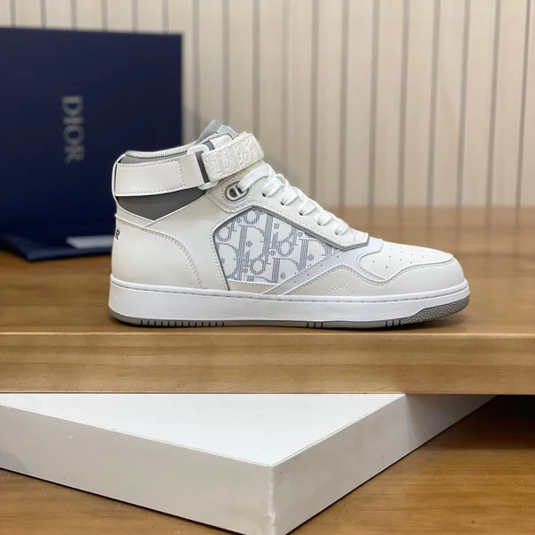 ディオール Dior 偽物通販 靴・シューズ スーパーコピー