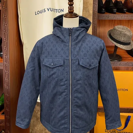 ルイヴィトン vuitton ダウンジャケット 偽物 N級品 コピー激安通販