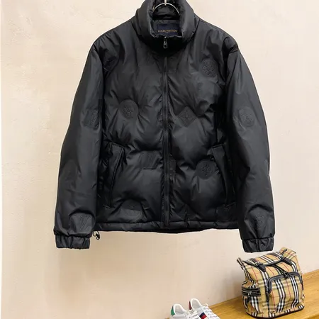 ルイヴィトン 偽物 ダウンジャケット lvスーパーコピー服 激安通販