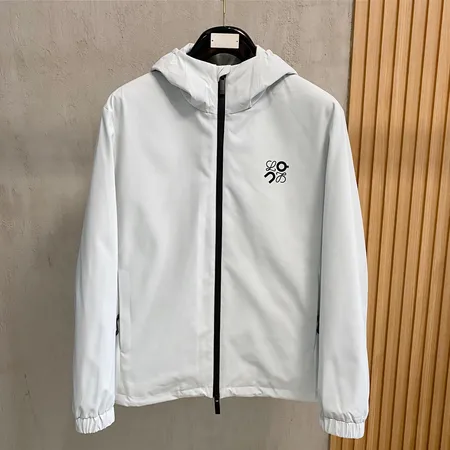 ロエベ LOEWE ダウン ジャケット 偽物N級品 コピー激安通販