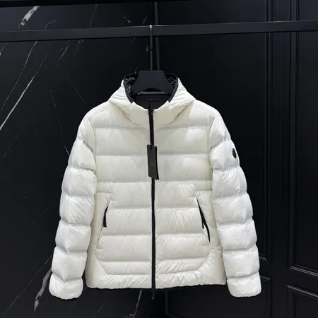 モンクレール moncler ダウン ジャケット コピー激安通販