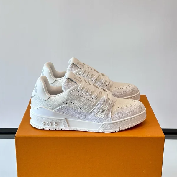 ルイヴィトン 偽物通販 靴・シューズ スーパーコピー