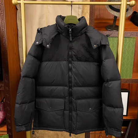 グッチ 偽物 ダウンジャケット GUCCI スーパーコピー 激安通販