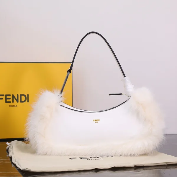Fendi フェンディ バッグ スーパーコピー OLock bag 32x6x12cm