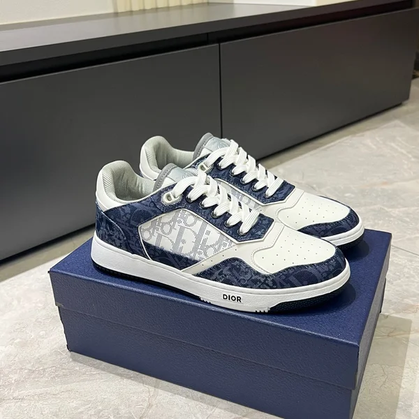 ディオール 靴スーパーコピー dior偽物 シューズ 激安通販